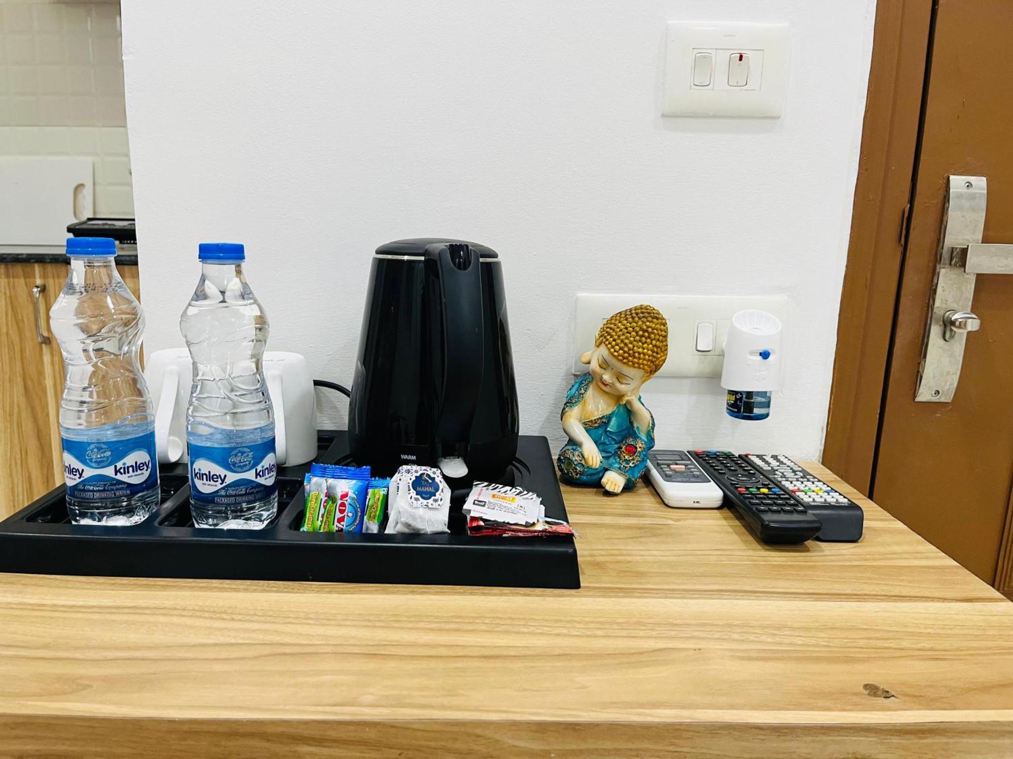 The Lodgers Studio Apartment Infront Of Artemis Hospital Gurugram Gurgáon Exteriér fotografie