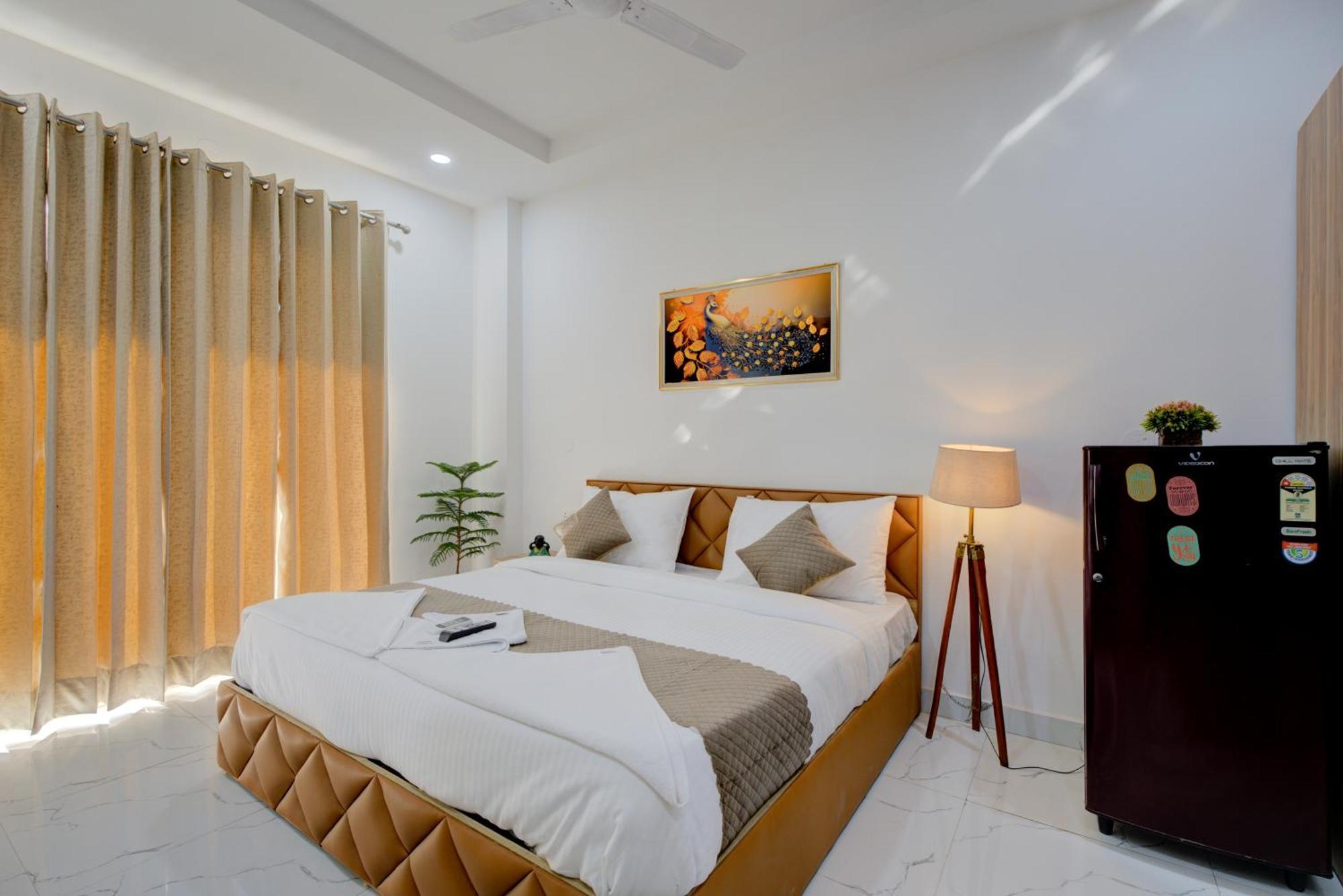 The Lodgers Studio Apartment Infront Of Artemis Hospital Gurugram Gurgáon Exteriér fotografie