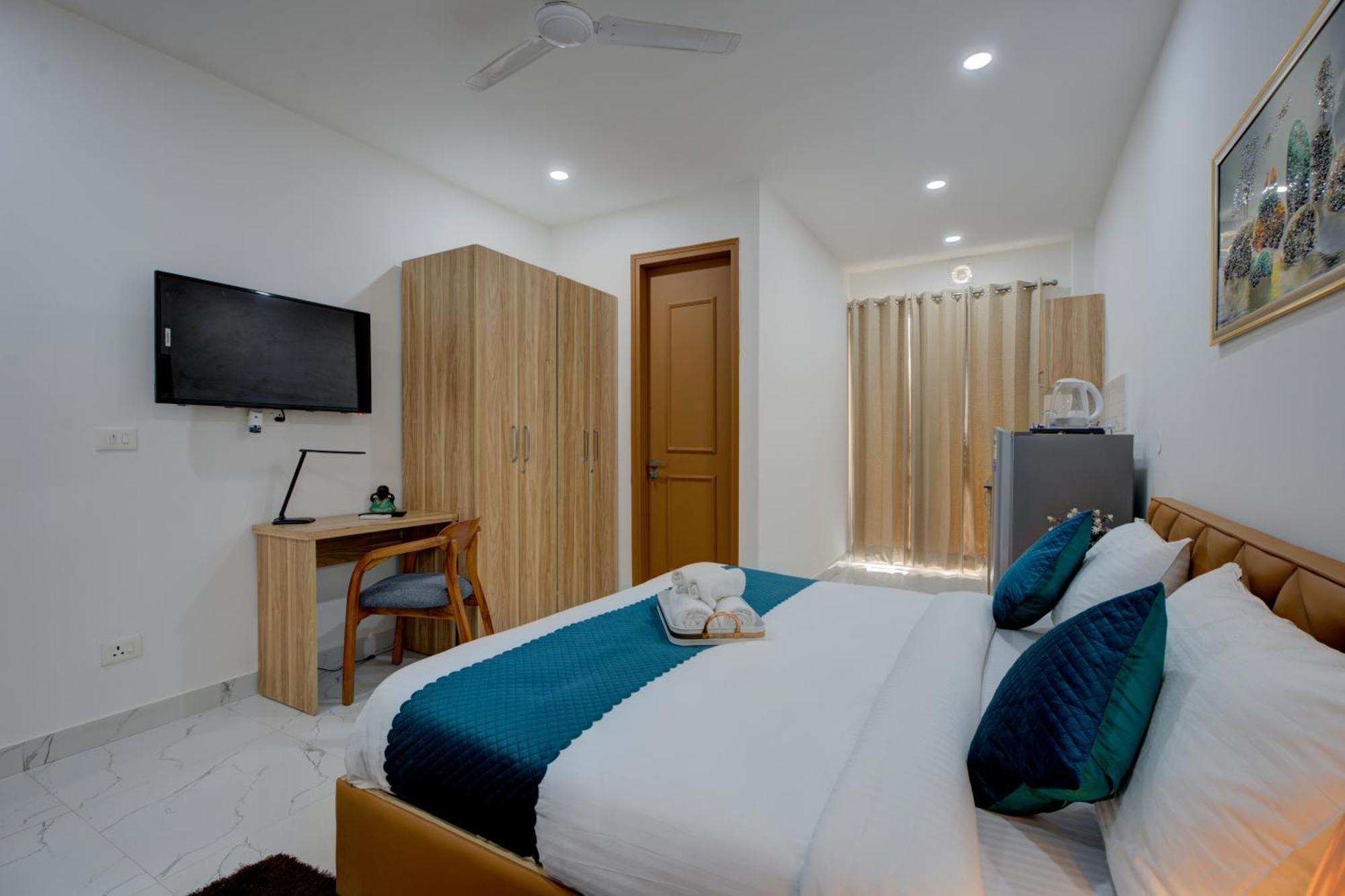 The Lodgers Studio Apartment Infront Of Artemis Hospital Gurugram Gurgáon Exteriér fotografie